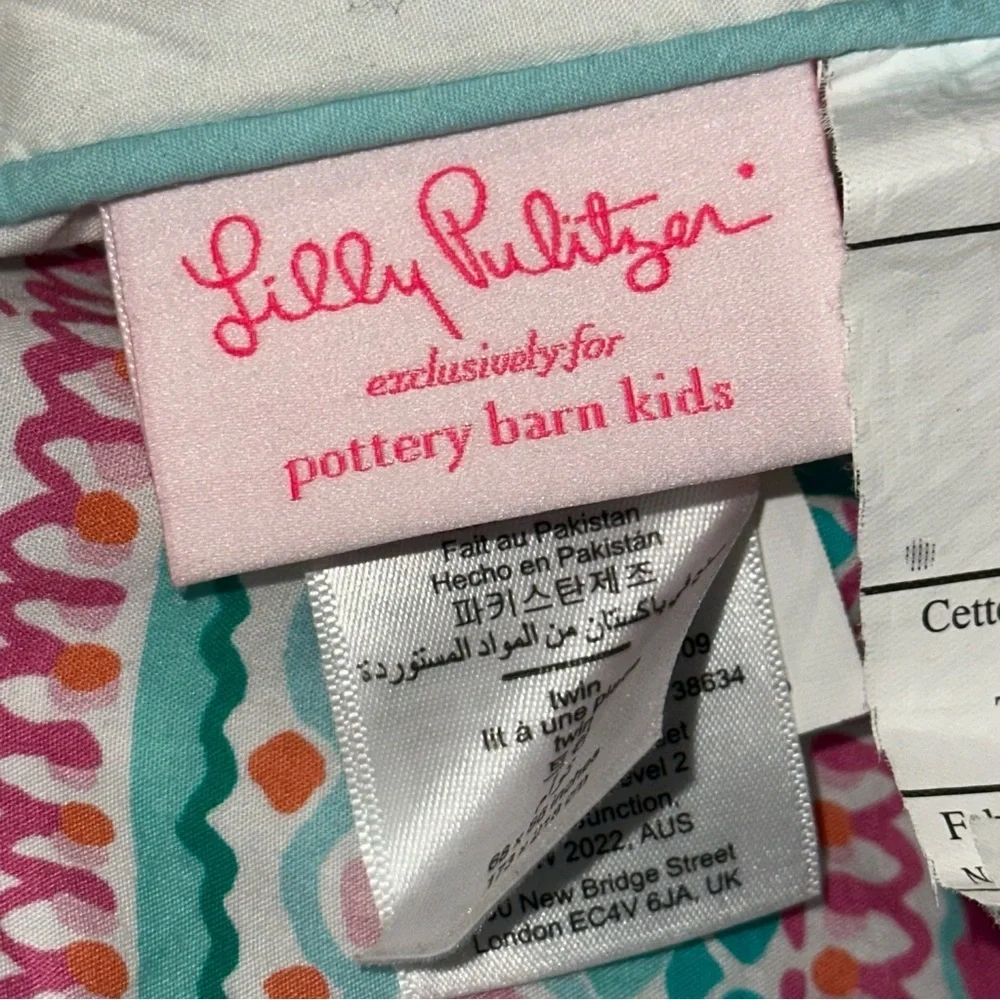 Pottery Barn Kids Teen Lilly Pulitzer Twin Sz Unicorns in Bloom Quilt Comforter
